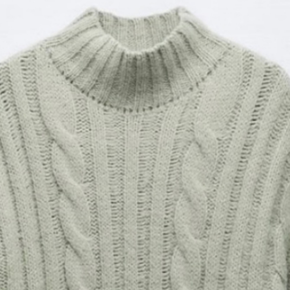 ZARA, short-sleeved Mint Green Cable Knit sweater with side slits, Small - Picture 4 of 6